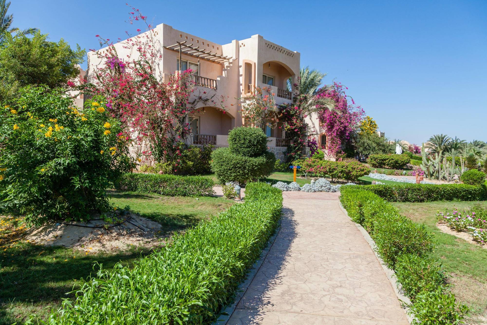 Dream Lagoon Beach Resort & Aqua Park Marsa Alam Exterior photo